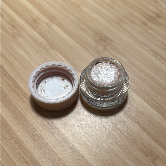 Jones Road Just a Sec (Linen) - Picture 3 of 3